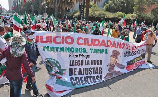 Frenaaa declara «culpable» a AMLO en juicio ciudadano