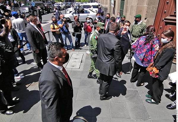 Firman, sin el INE, acuerdo electoral