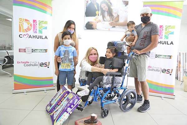 Trabaja Coahuila para fortalecer a sus familias