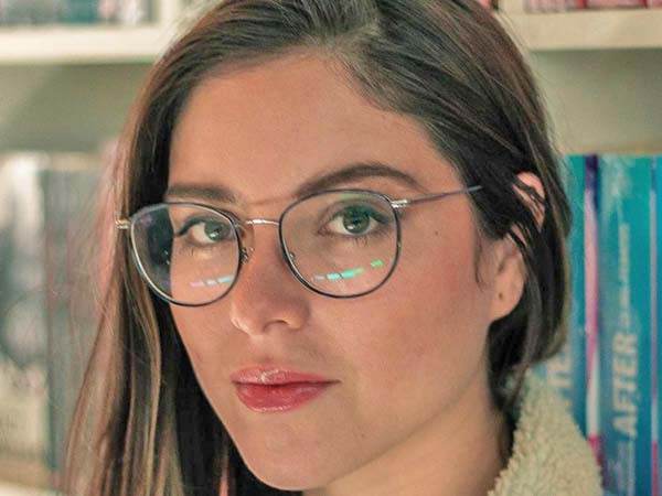Estefanía Veloz renuncia a Morena en el 8M