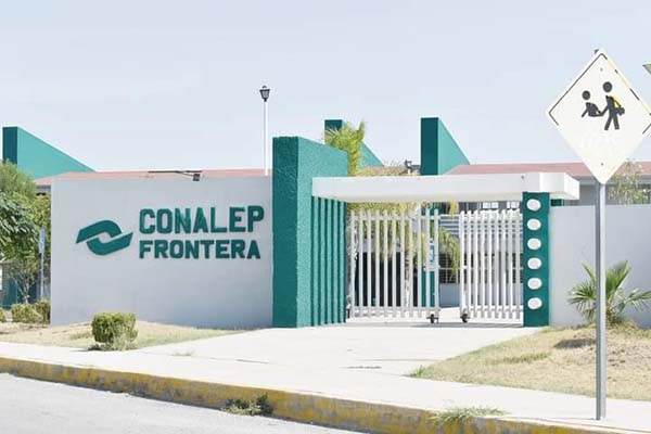 RECIBE CONALEP AULAS DIGITALES