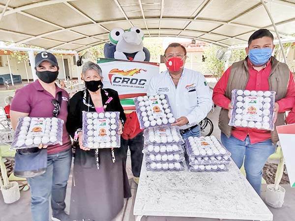 Lleva alimentos a Asilo de Ancianos