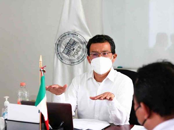 Renuncia Vasconcelos Méndez como Fiscal General de Oaxaca