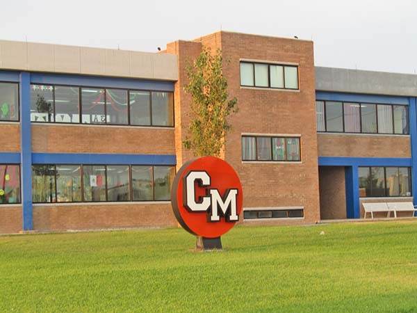 Solicitan 6 colegios clases presenciales