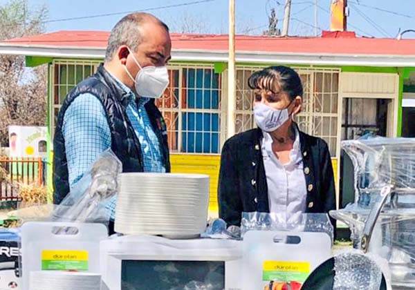 Apoya DIF Sabinas a personas vulnerables