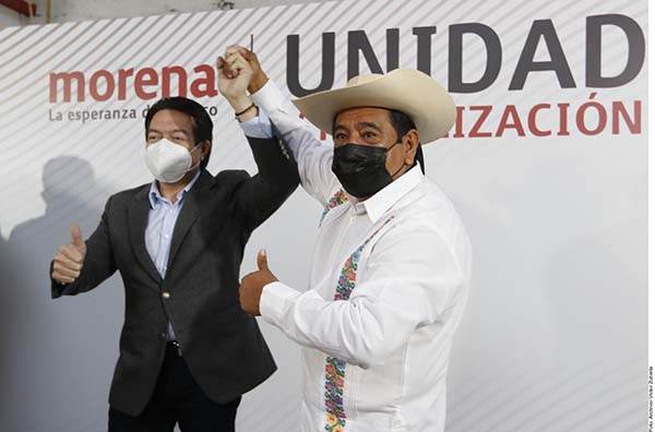 Félix Salgado gana encuesta de Morena en Guerrero