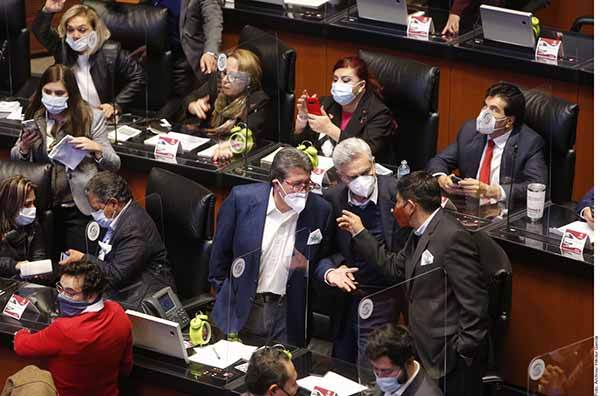 Senado aprueba en lo general Reforma a la Industria Eléctrica