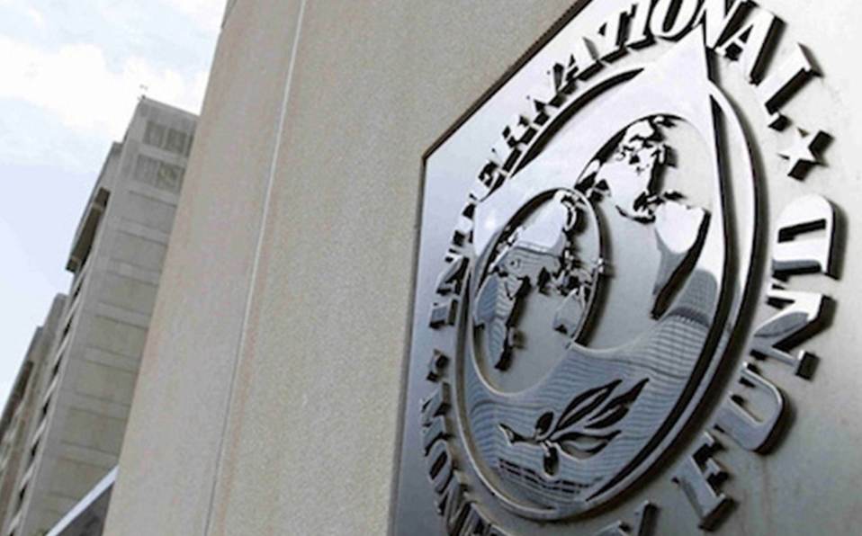 FMI advierte a bancos centrales sobre alza de tasas tras aprobación de estímulos en EU
