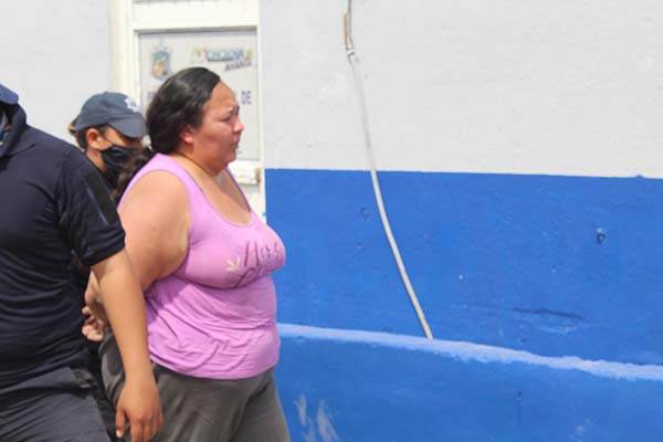 La acusan de agredir a papá