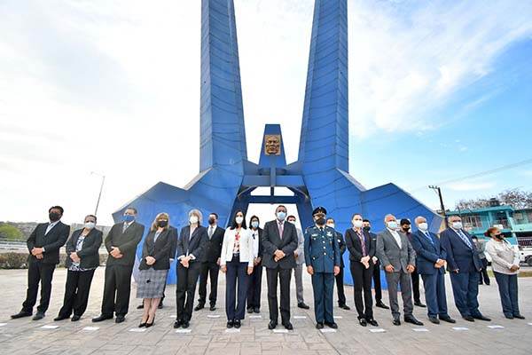 Conmemoran natalicio de Don Benito Juárez