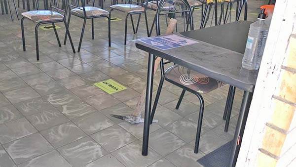 Asaltan comedor y oficina de Correos