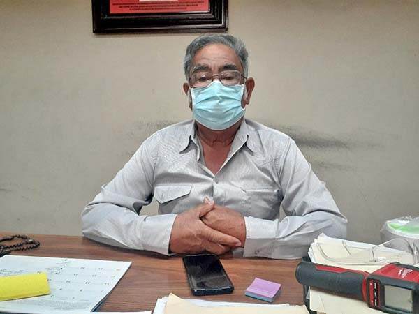 Vacunan contra el Covid a bomberos