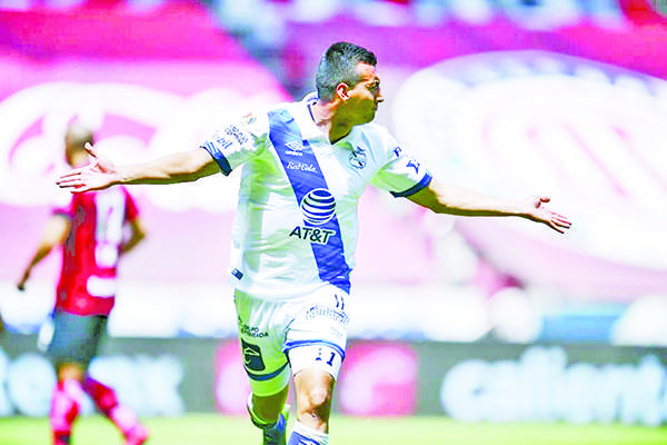 Rescata Puebla punto en Toluca con 10 hombres