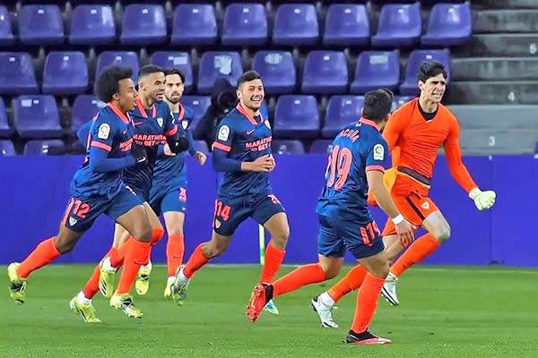 Hace Bono un Moisés Muñoz para el Sevilla