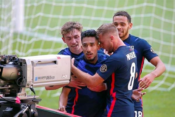 Estados Unidos debuta con triunfo en Preolímpico