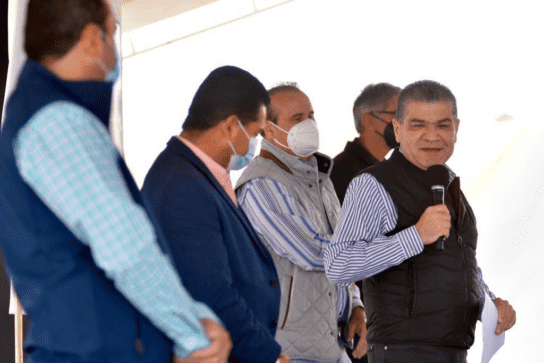 ANUNCIA RIQUELME EN ACUÑA EXTENSIÓN DE LA ESCUELA NORMAL EXPERIMENTAL DE SAN JUAN DE SABINAS