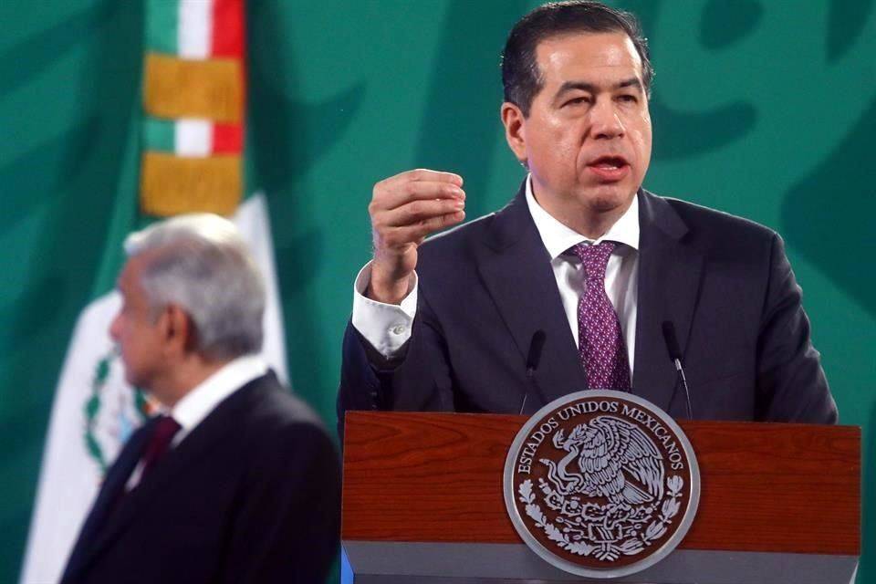 Felicita AMLO a exhibido por filtrar padrón