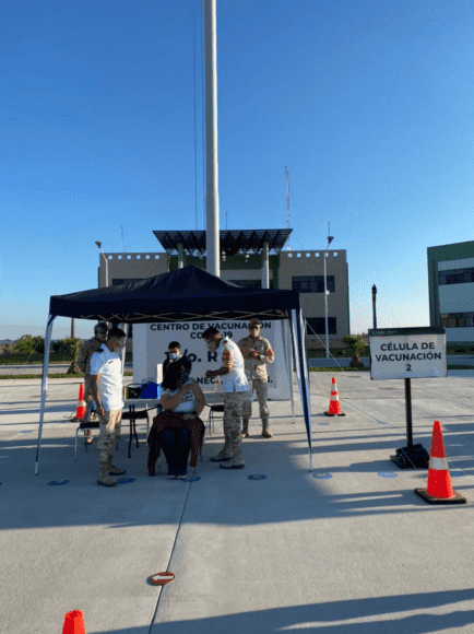AVANZA CON CELERIDAD VACUNACIÓN A MAESTROS EN COAHUILA CON 9 SEDES EN LAS 5 REGIONES
