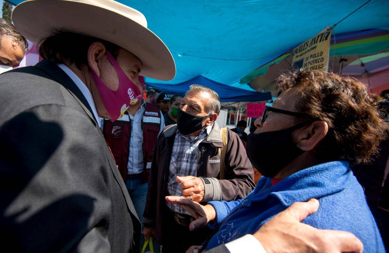 RECORRE ARMANDO GUADIANA EL MERCADO DE LA BELLAVISTA; PRESENTA PROGRAMA DEL “BUEN VIVIR”