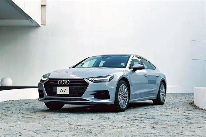 Alertan fallas en bolsas de aire de Audi