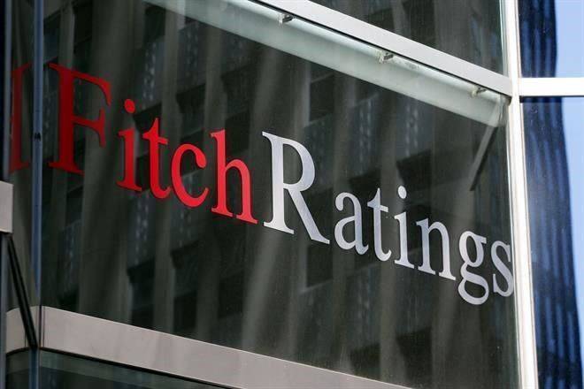 Alerta Fitch de TV Azteca por incumplir pagos