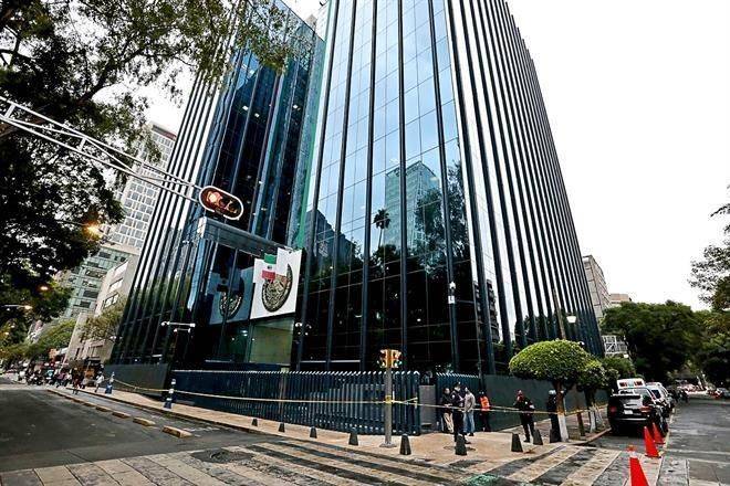 Asignan al SAT ex sede de PGR en Reforma