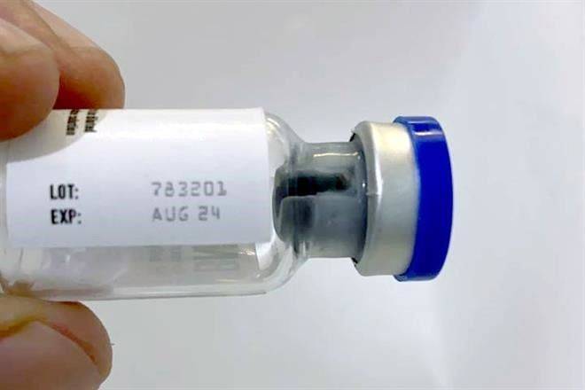 Detecta Pfizer primeras vacunas falsas en México