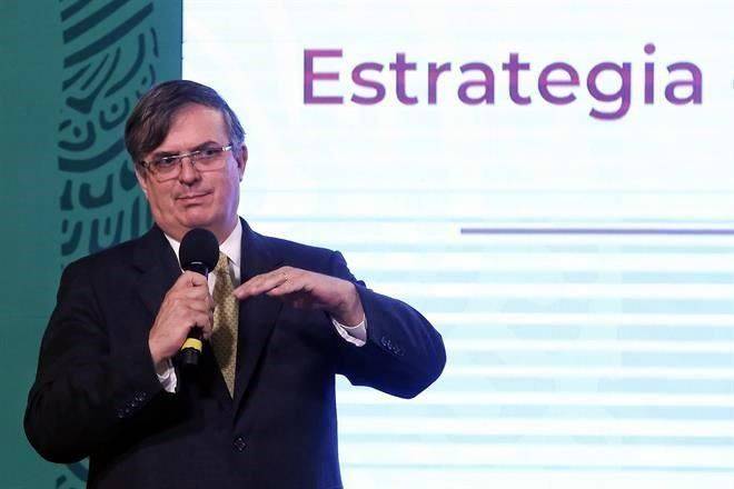 Planea Ebrard viaje a EU para asegurar vacunas