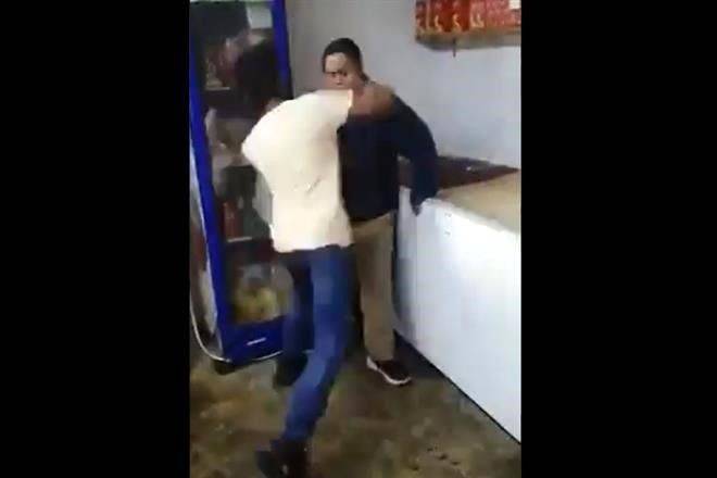 Golpean a persona con Síndrome de Down en Tlalpan (VIDEO)