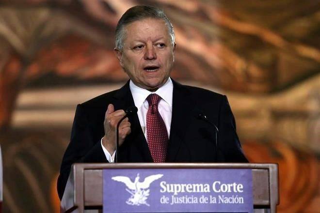 Corte dirá si ampliar mandato es constitucional.- Zaldívar