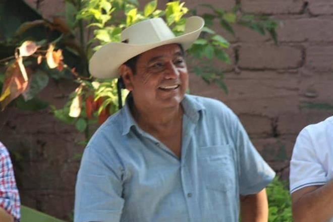 Pide Félix a Magistrados electorales que lo escuchen