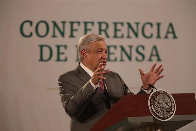 Sí hemos vacunado a médicos privados.- AMLO