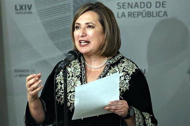 Pasa Xóchitl Gálvez a bancada del PRD