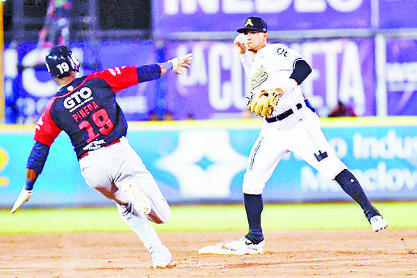 Hoy hay beisbol en el Coloso del Norte