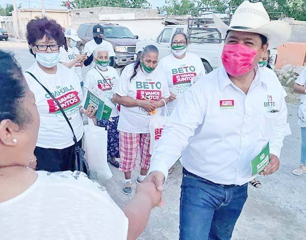 Ciénegas apoya a Beto Villarreal
