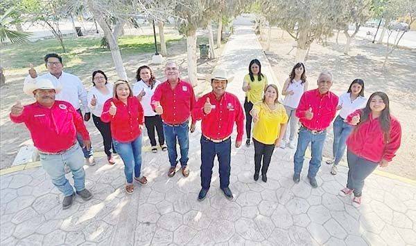 Refrendan apoyo a ‘Beto’ Villarreal