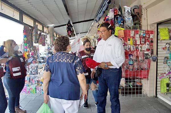 Recorre Beto Piña centro de Frontera