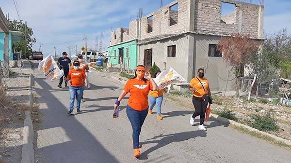 Recorre Brenda Flores la Colonia ‘San Luisito’
