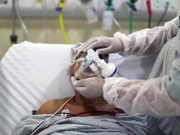 Brasil: La mayoría de enfermos en terapia intensiva son jóvenes