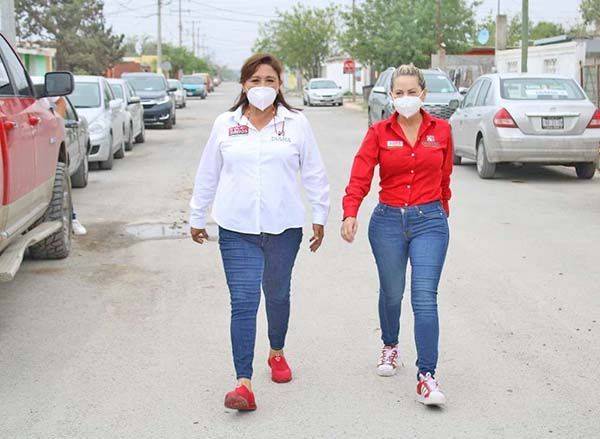 Muestran Cristina y Diana fortaleza