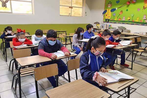 Quieren vuelta a aulas mayor parte de padres