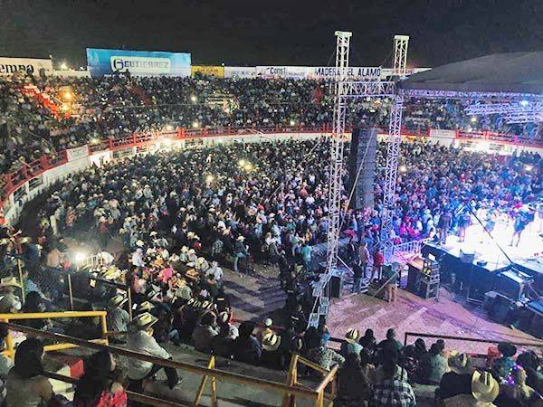 Vuelven conciertos a Plaza de Toros SB