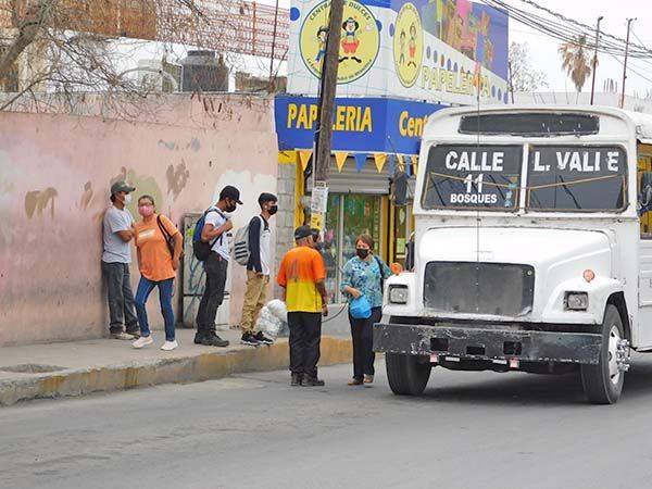 Agoniza transporte público de Monclova