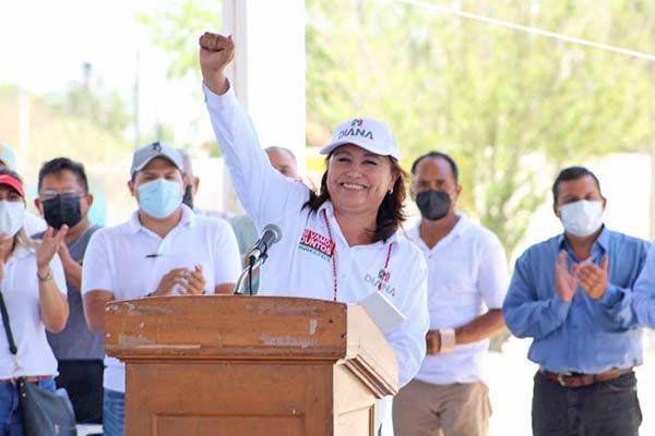 Las mujeres hacen equipo con Diana