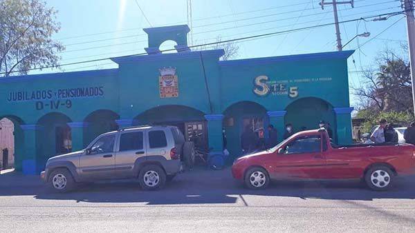Rechazan jubilados Reforma Educativa
