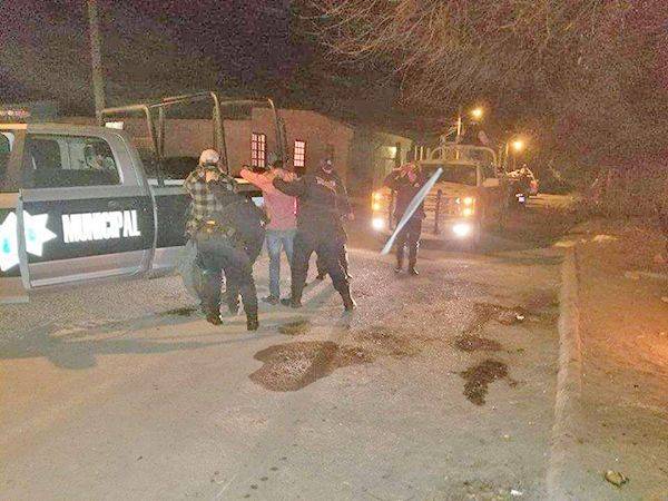 Amenaza con quemar la casa de su ex pareja