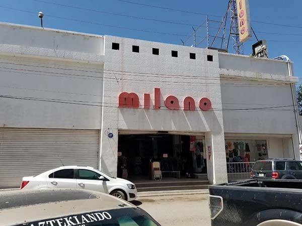 Boquetazo en Milano