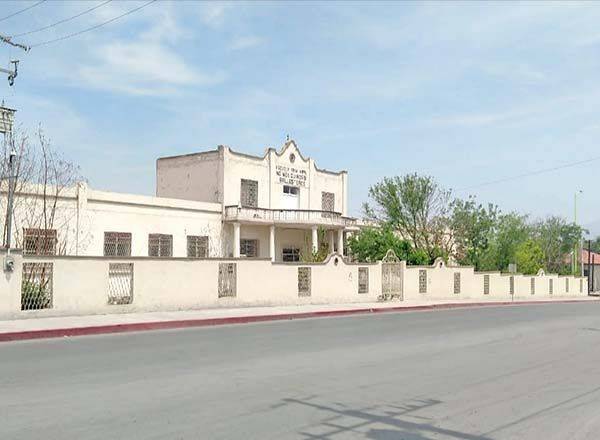 Sigue activa la policía escolar