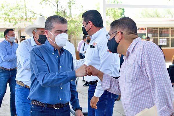 Supervisa Riquelme espacios educativos