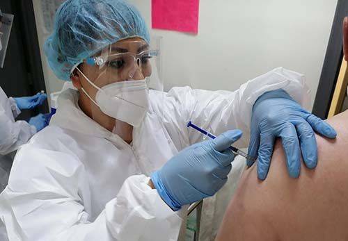 Llegan vacunas para Castaños